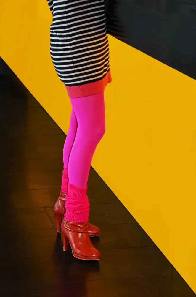 Hammer, Peter: Gestreiftes Kleid