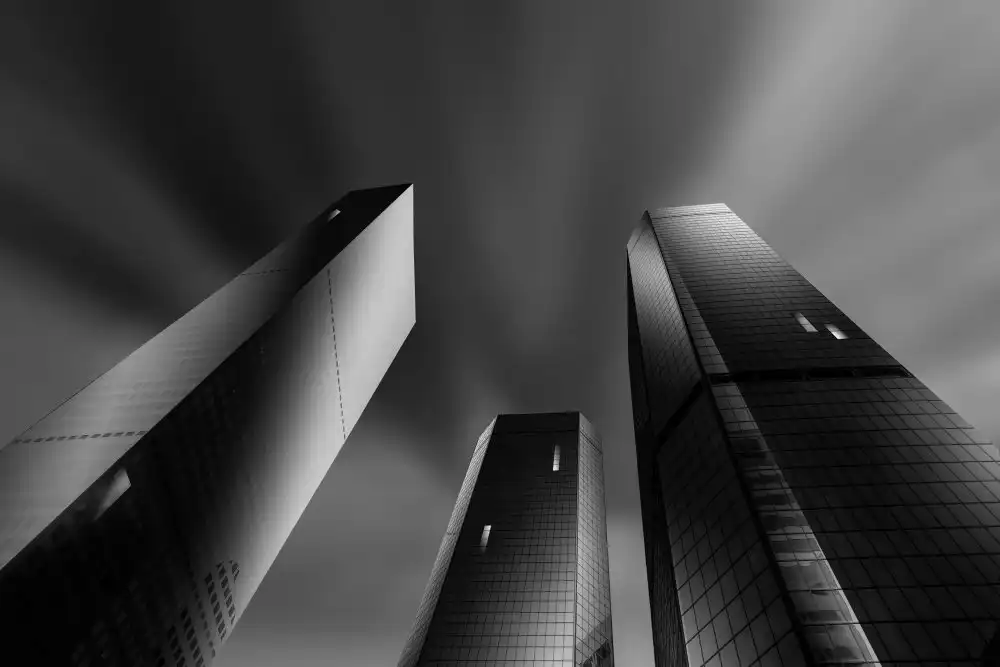 Wei, and Siyu: Lumières et paysages urbains