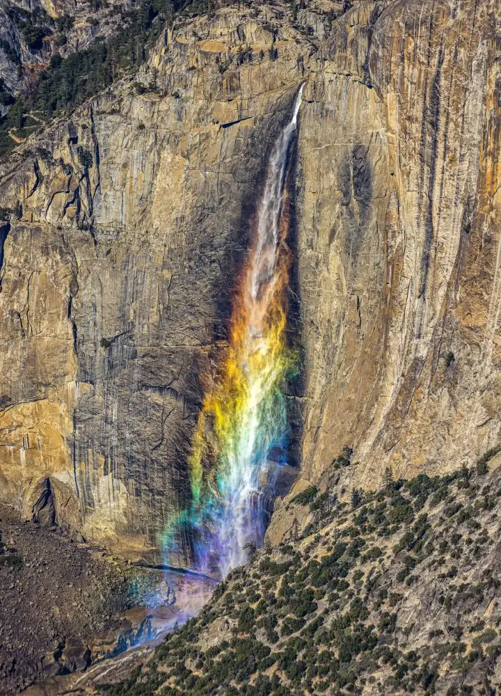Lin, Ning: Bunte Upper Yosemite Falls