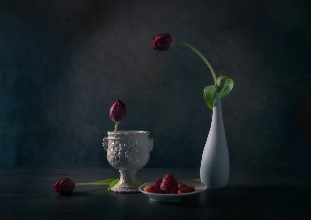 Wei, Rong: fresas y tulipanes