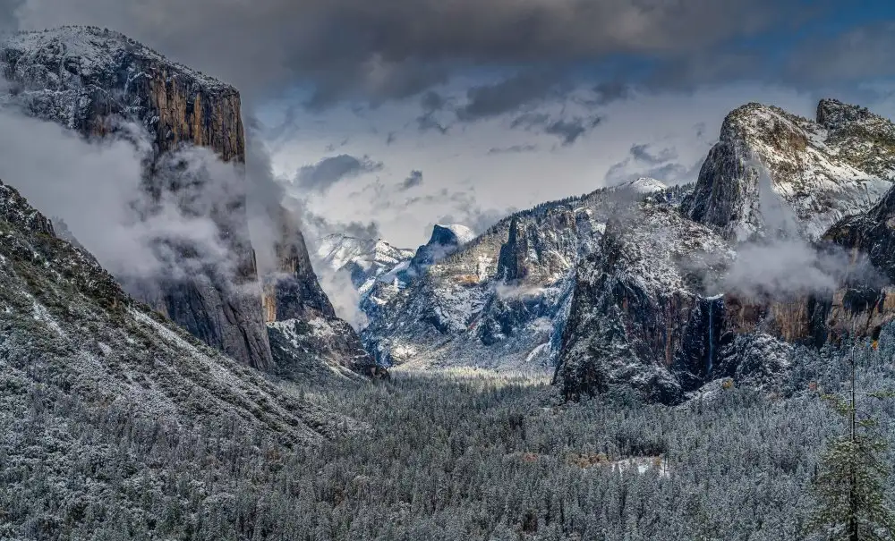 Lin, Ning: Vista del tunnel in inverno