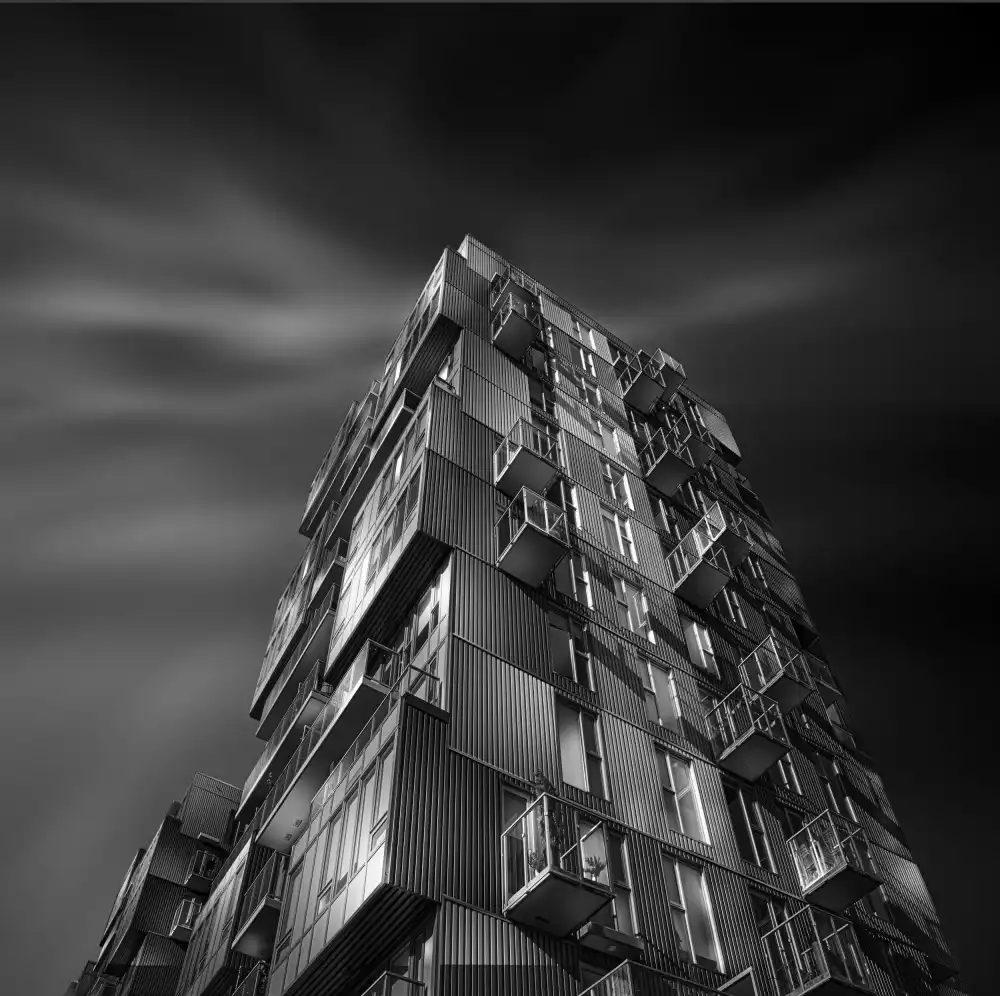 Gu, Cher: Bâtiment unique