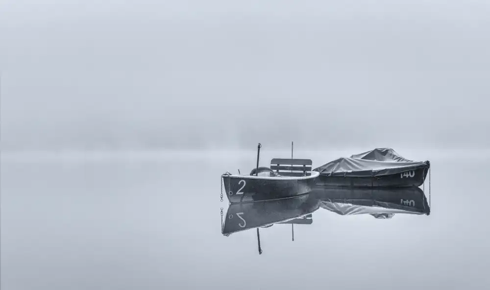 Hermann, Uschi: boats in winter