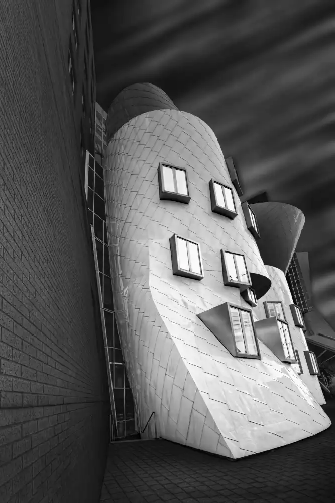 Vecchione, Dominic: Brick Wall & Curve Metal Panel