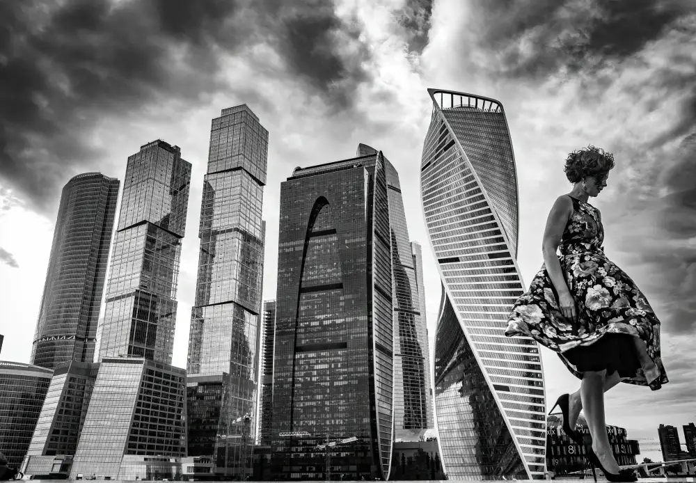 Paritskiy, Oles: La bellezza lascia una città.