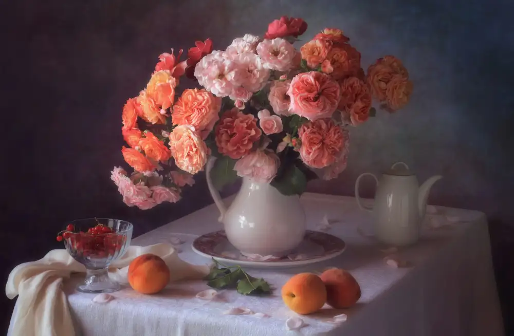 Skorokhod, Tatyana: Still life with a bouquet of roses and fruits
