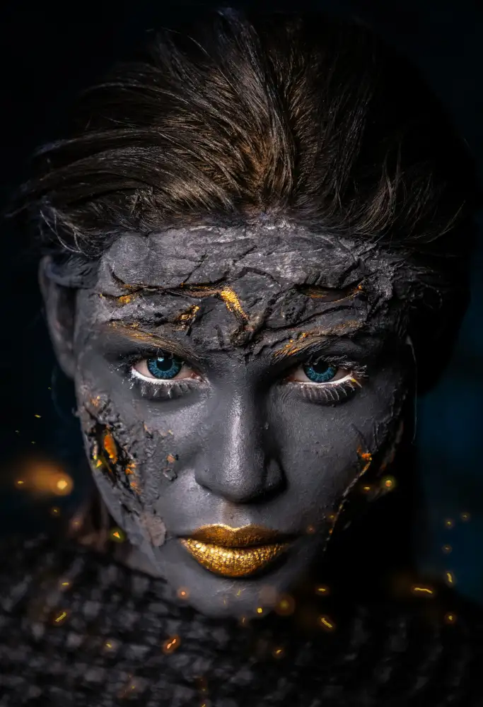 Paul, Dipankar: CHILD OF AMBER