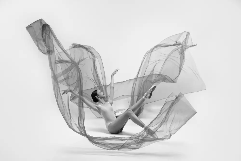 Suhardjo, Lisdiyanto: Ballerina Inside the cloth