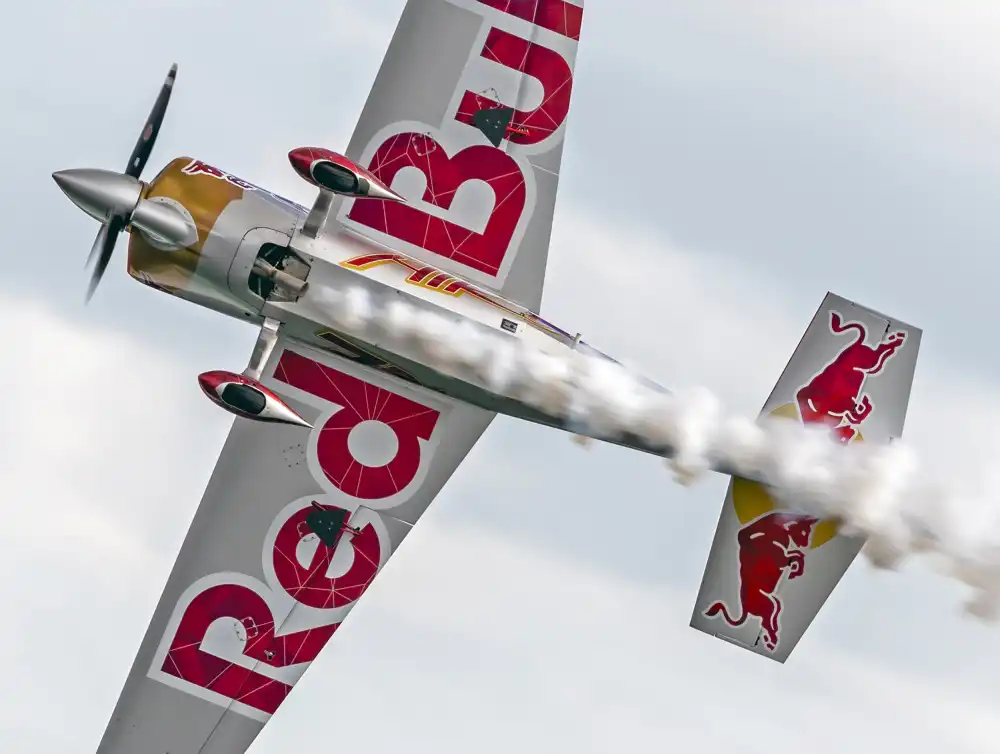 Bondarenko, Alexander: Aereo RedBull