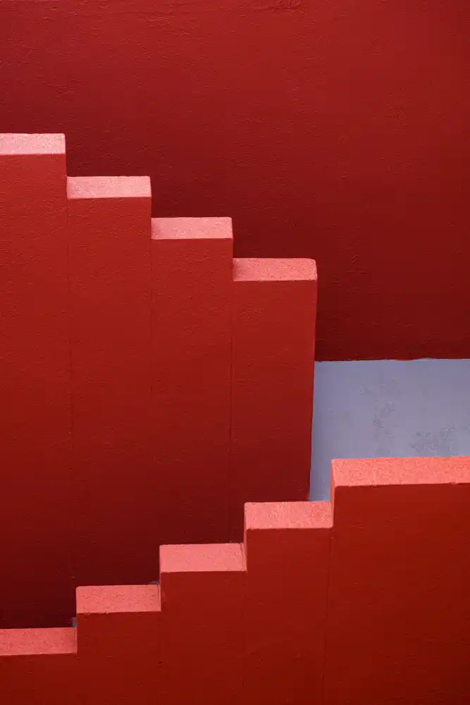 Bardají, L. Rafael: escaleras rojas