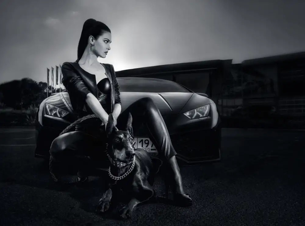Nanev, Vasil: Daniela, the Doberman and Lamborghini Huracan BW
