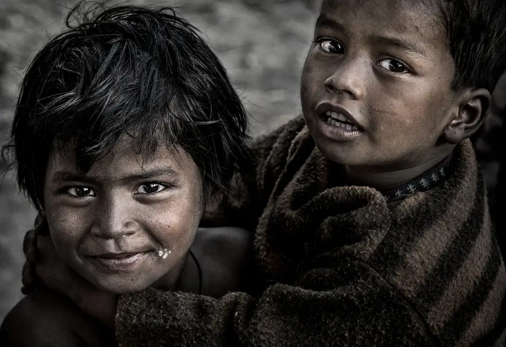 Garmendia, Inazio Joxe: Due bambini al Kumbh Mela -Prayagraj - India