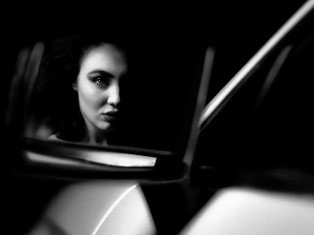 Nanev, Vasil: Reflection of Julia