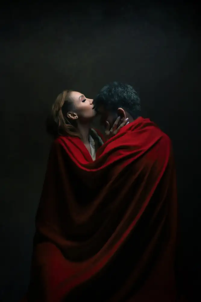 Hasheminasab, Moein: pareja iraní