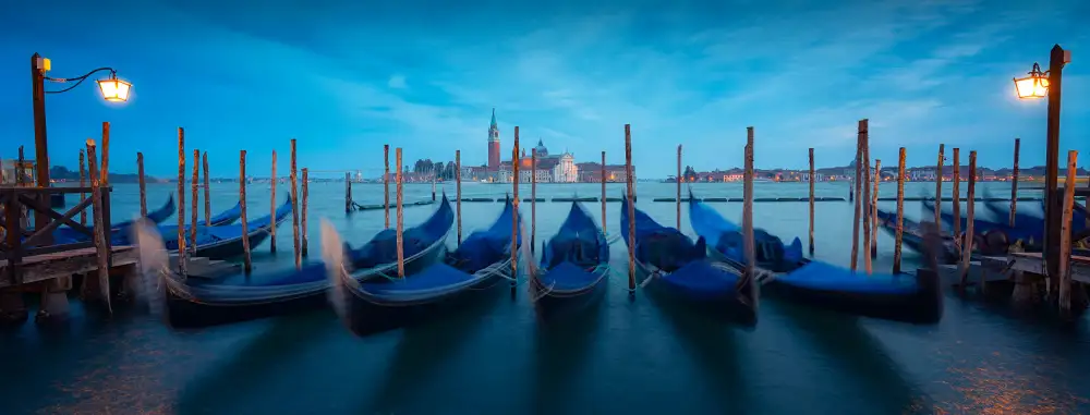 Lopez, Bartolome: Venedigblau I