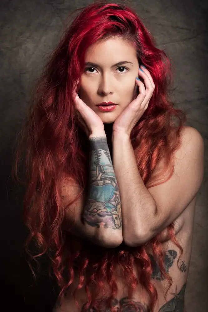 Tejada, Cesar: La poesia in rosso