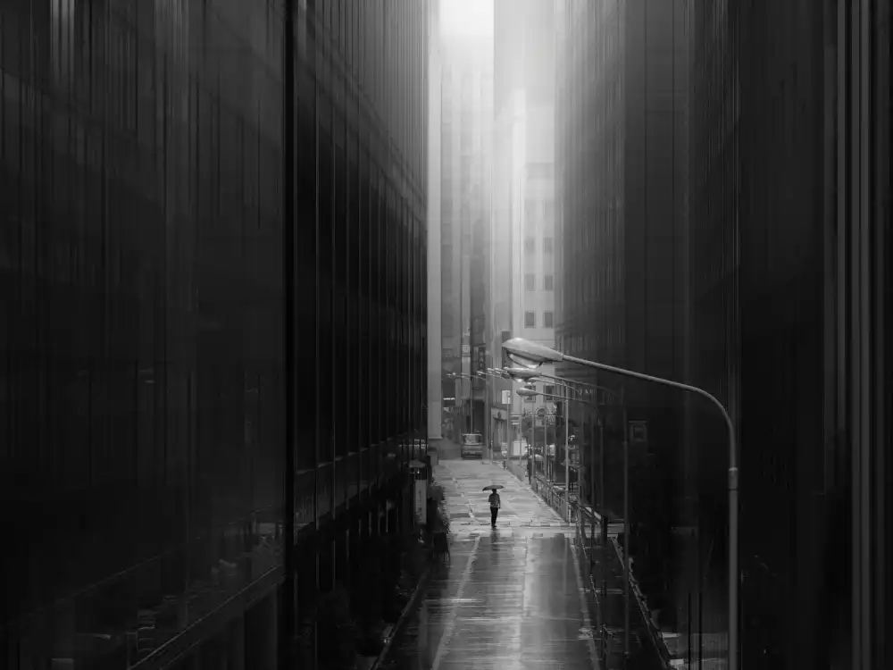 Takachi, Yasuhiro: Dans la pluie