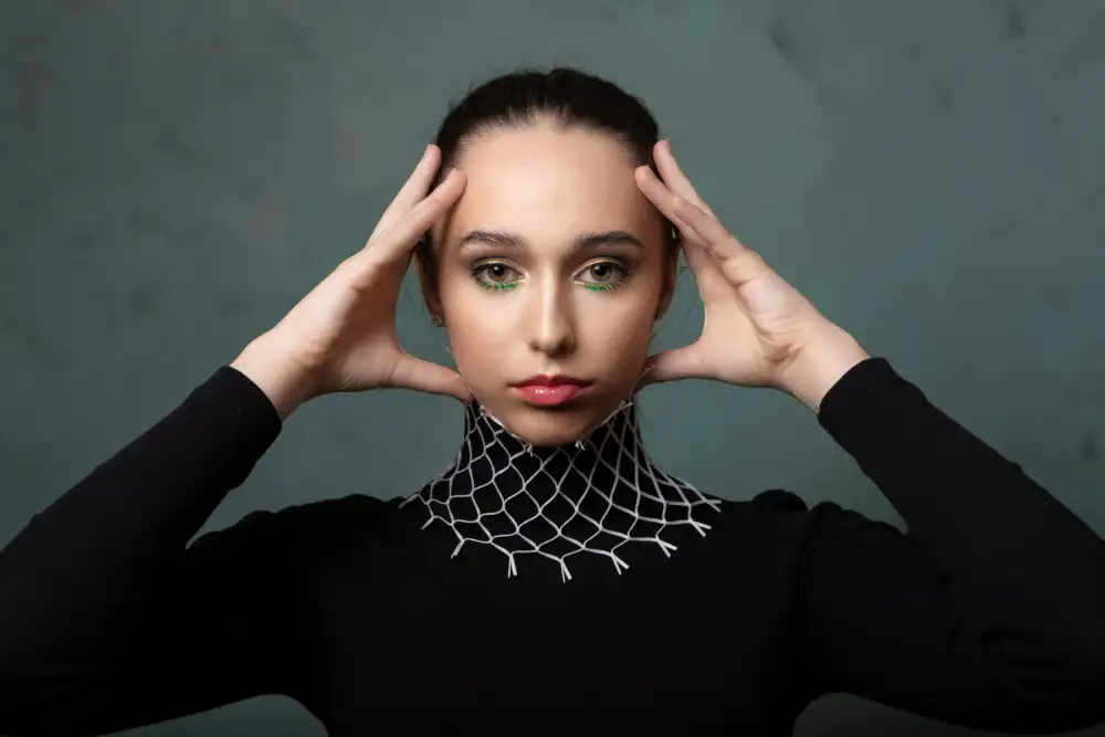 R, Bogdan Mihai: ALEXANDRA