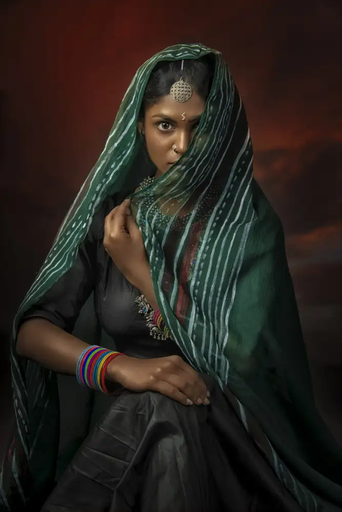 BHATTACHARYYA, PARTHA: BANJARA WOMAN