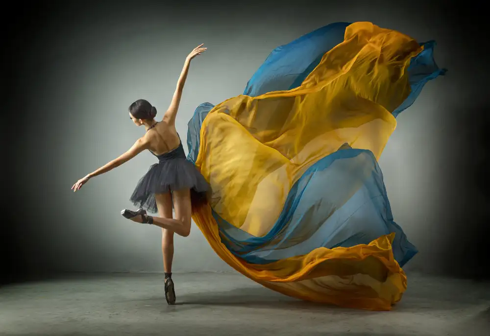 Hartojo, Muliani Angela: Danse avec les couleurs 2