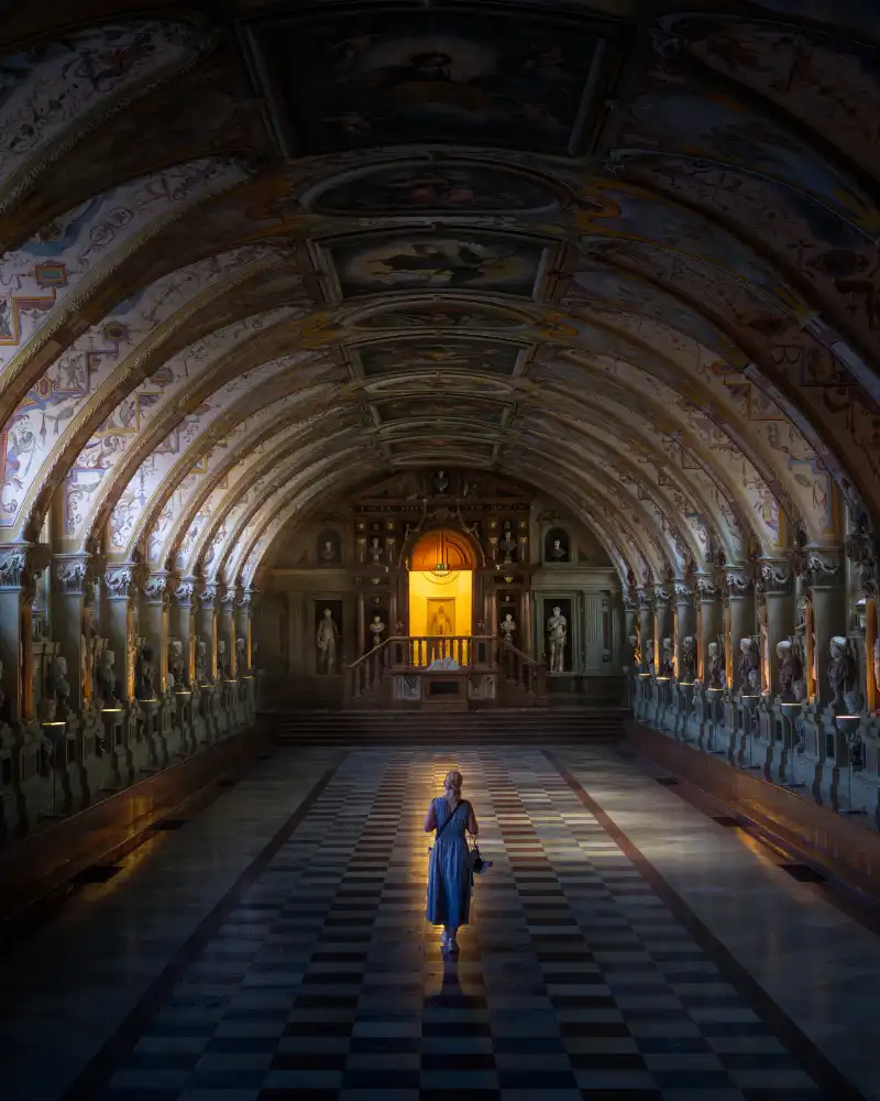 MATHUR, SANDEEP: L'Antiquarium