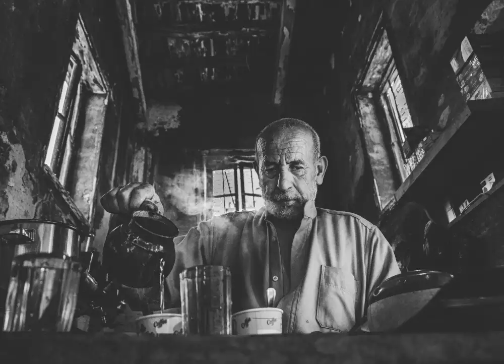 Ragab, Hesham: Versez le thé