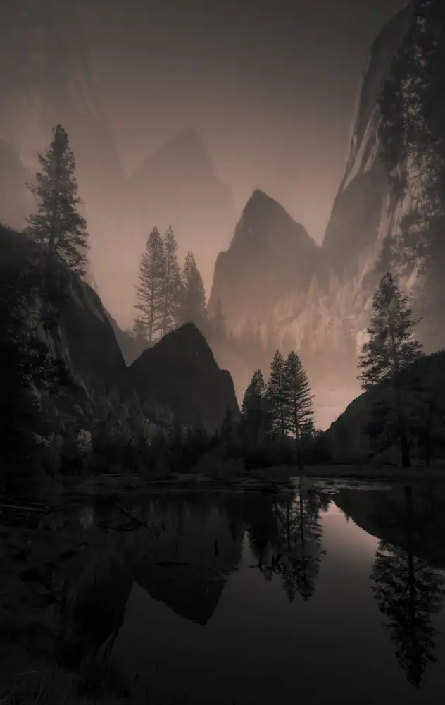 Deng, Larry: montaña brumosa