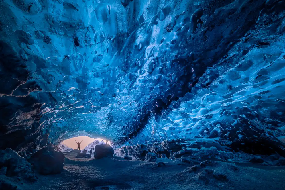 Yu, Zhen James: Grotta di cristallo blu
