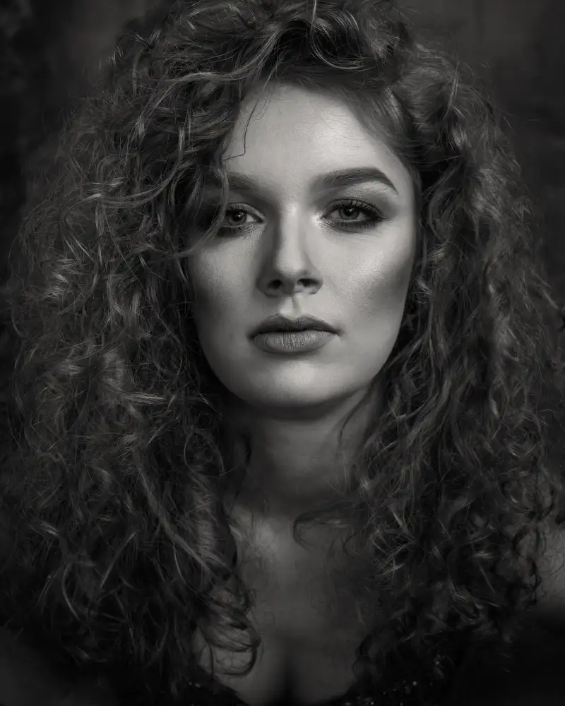Mighorst, Ineke: Portrait d'une jeune femme