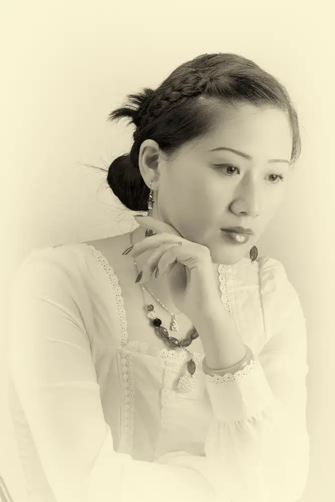 Yu, Zhen James: Jo