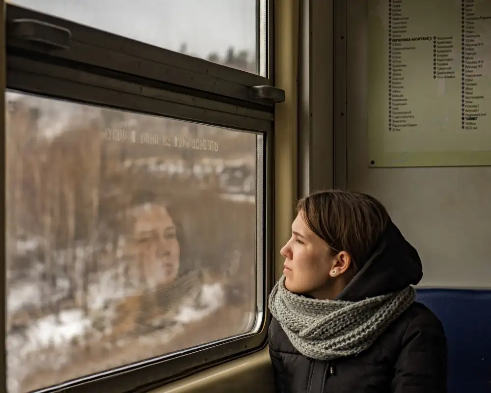 Golani, Aharon: Lady in a train