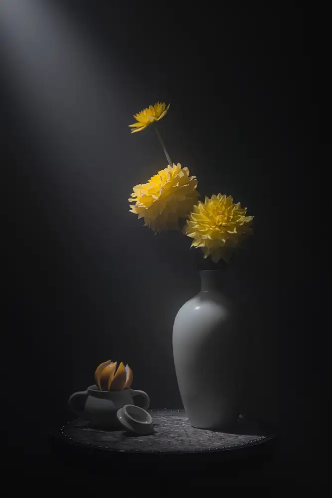 Jacobs, Lydia: Dahlia jaune et citron