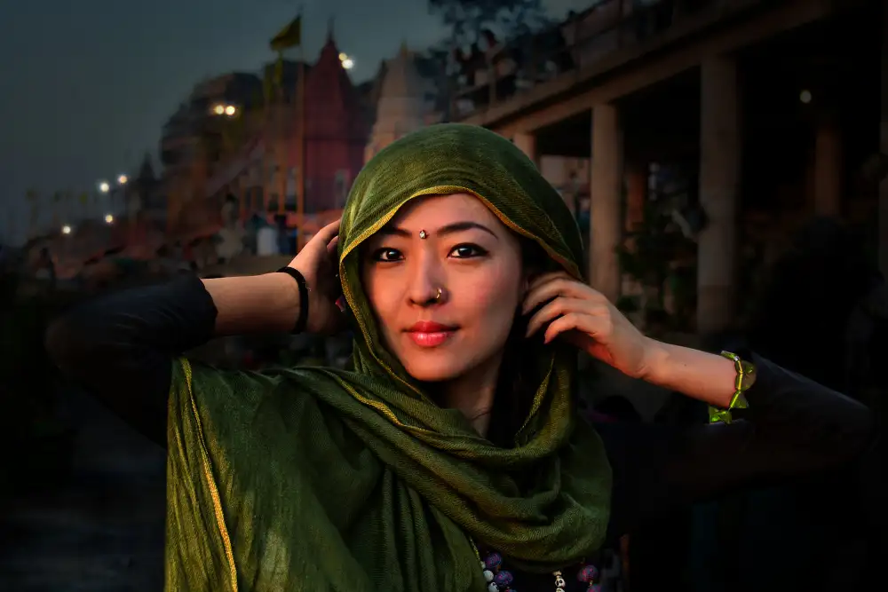 Perovich, Irene: Turista japonés en Varanasi