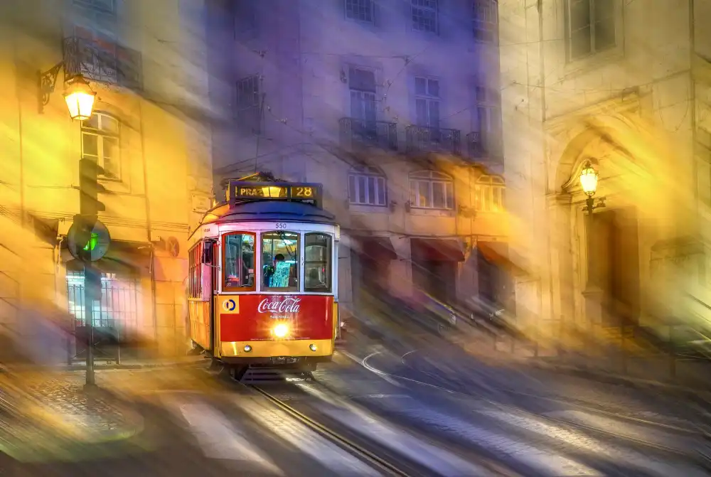 Zeng, Kenneth: Straßenbahn 28