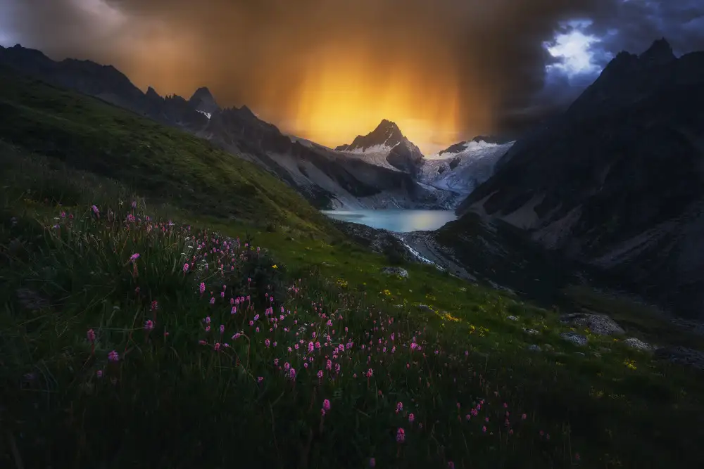Ye, NingYun: montañas nevadas