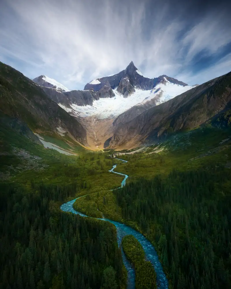 Xu, Leah: Rivière vers le glacier