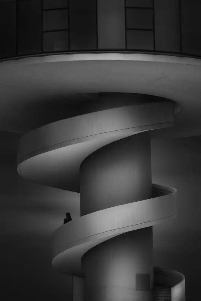 Dueso, Ruiz Jorge: Discesa a spirale