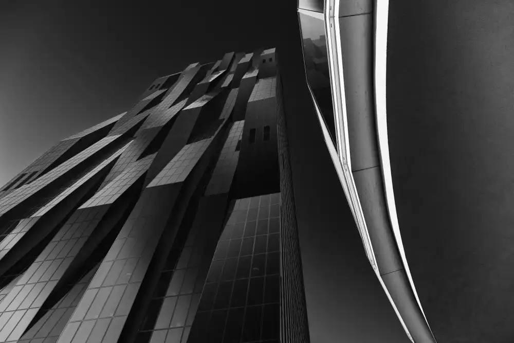 Mathew, Jobin: DC Tower - Österreich