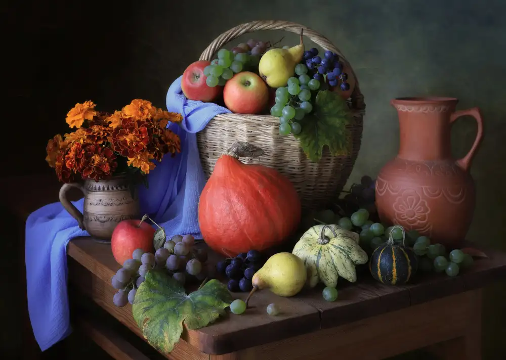 Skorokhod, Tatyana: Still life with autumn fruits and flowers
