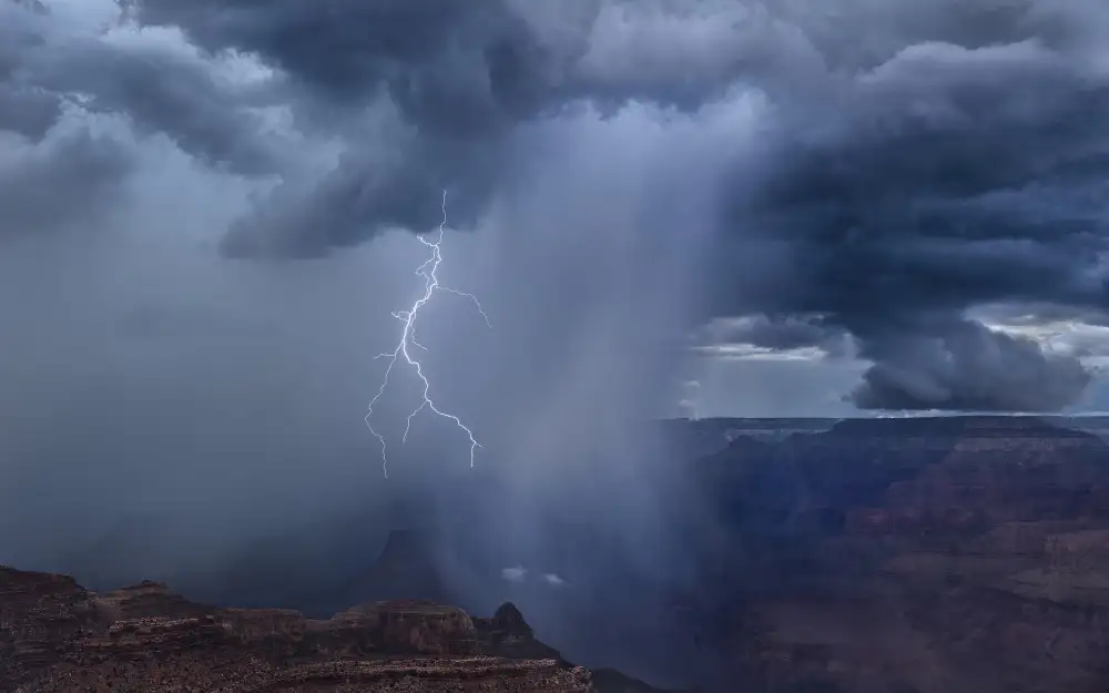 Chen, J. John: Dramatic Sky