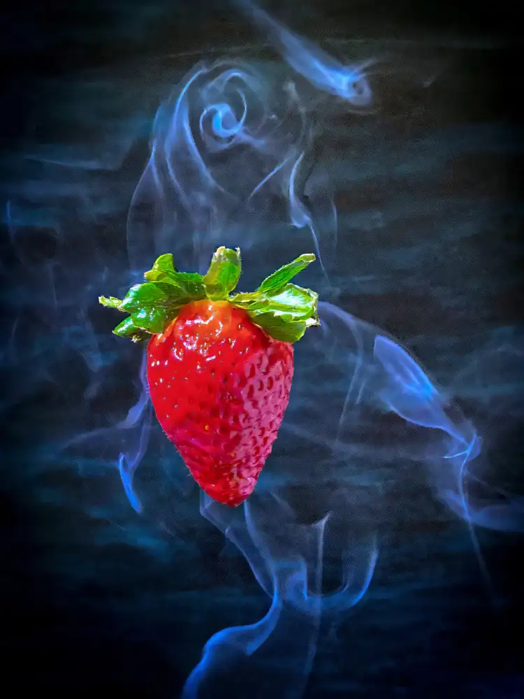 Raposo, Afranio: Flying strawberry 1