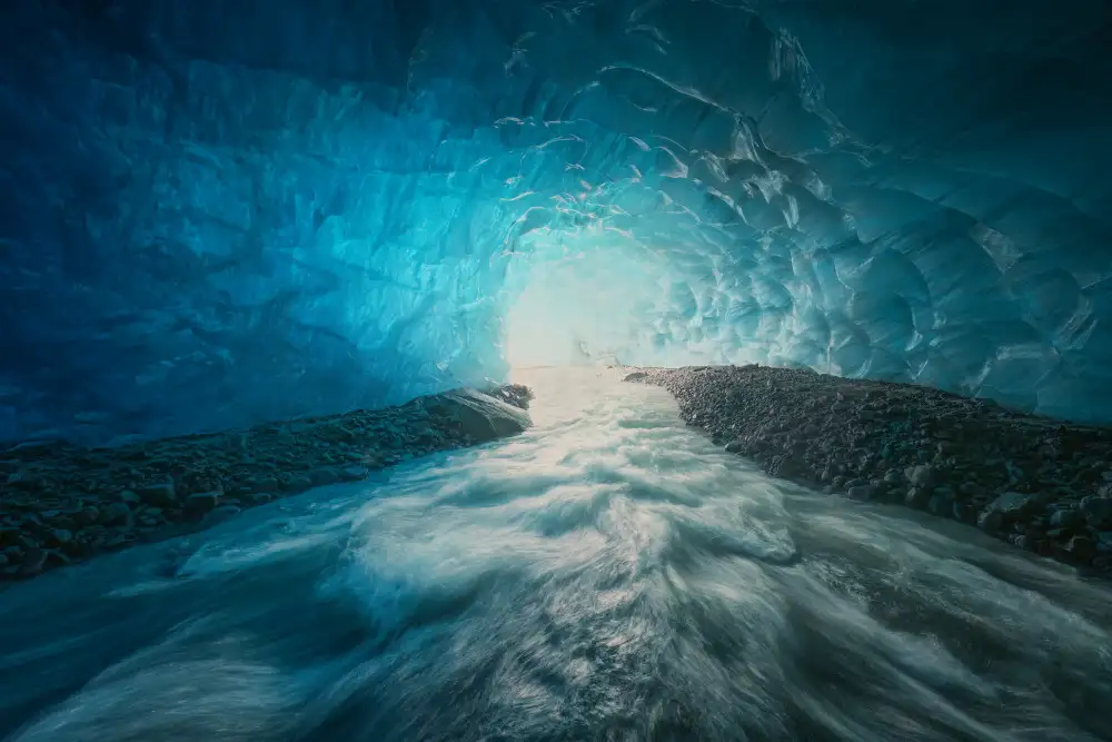 Xu, Leah: Rapides dans la grotte de glace