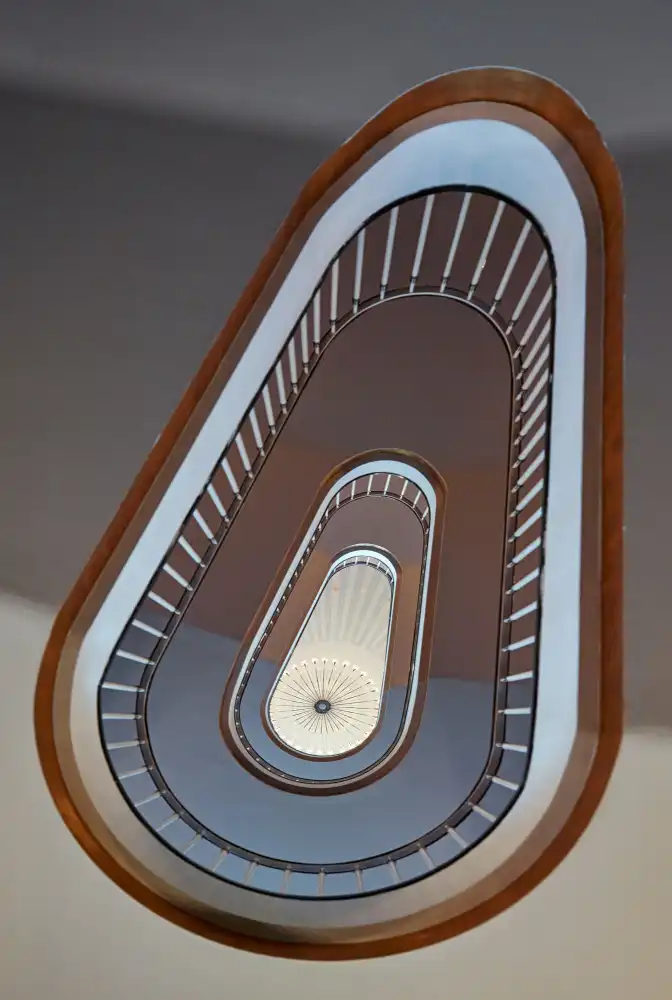 Allmaier, Michael: la escalera