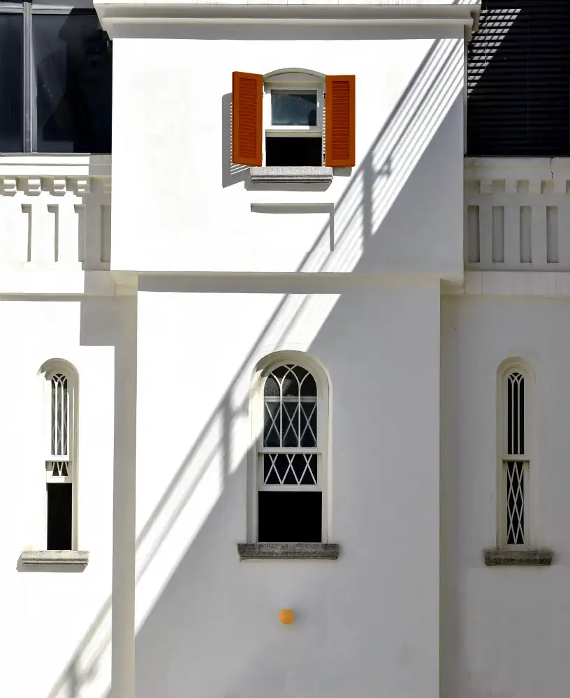 Orbach, Arnon: Facciata - La Città Bianca di Tel Aviv 3