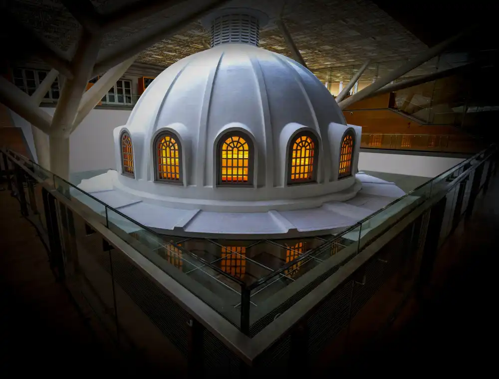WONG, LIANG TWEE: The Dome