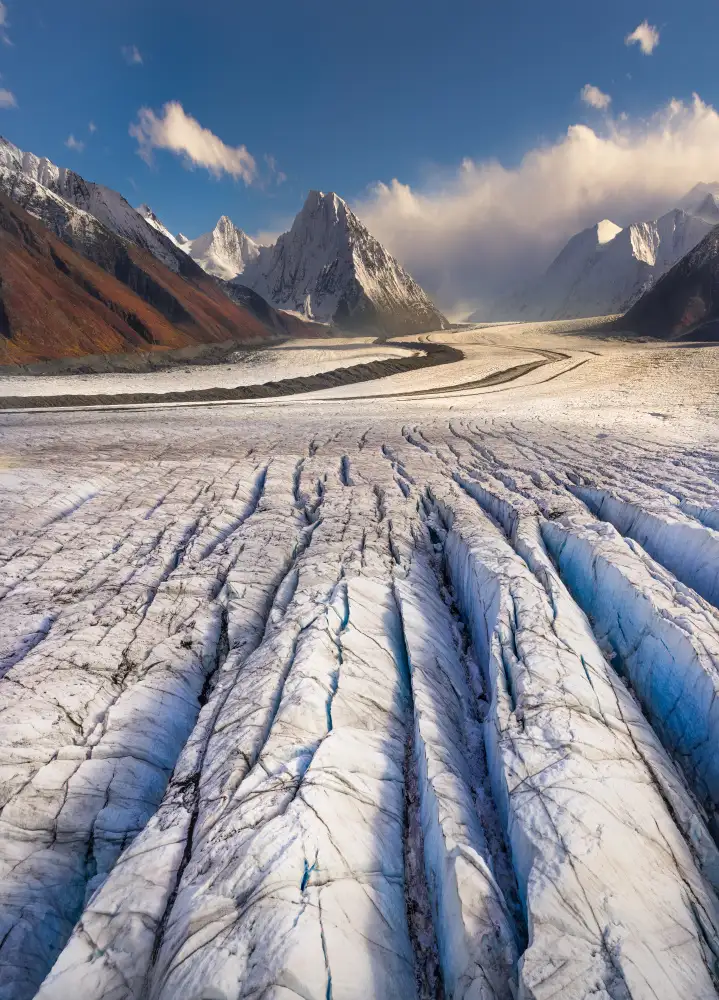 Wei, and Siyu: Glacier en automne