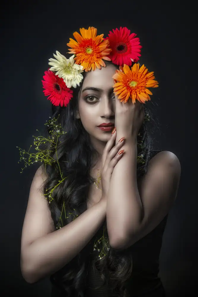 BHATTACHARYYA, PARTHA: BLUMIGE SCHÖNHEIT