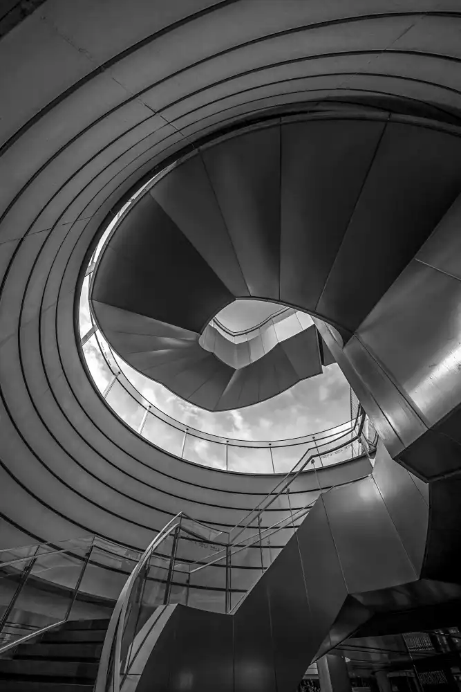 Liu, Ren Raymond: Scala