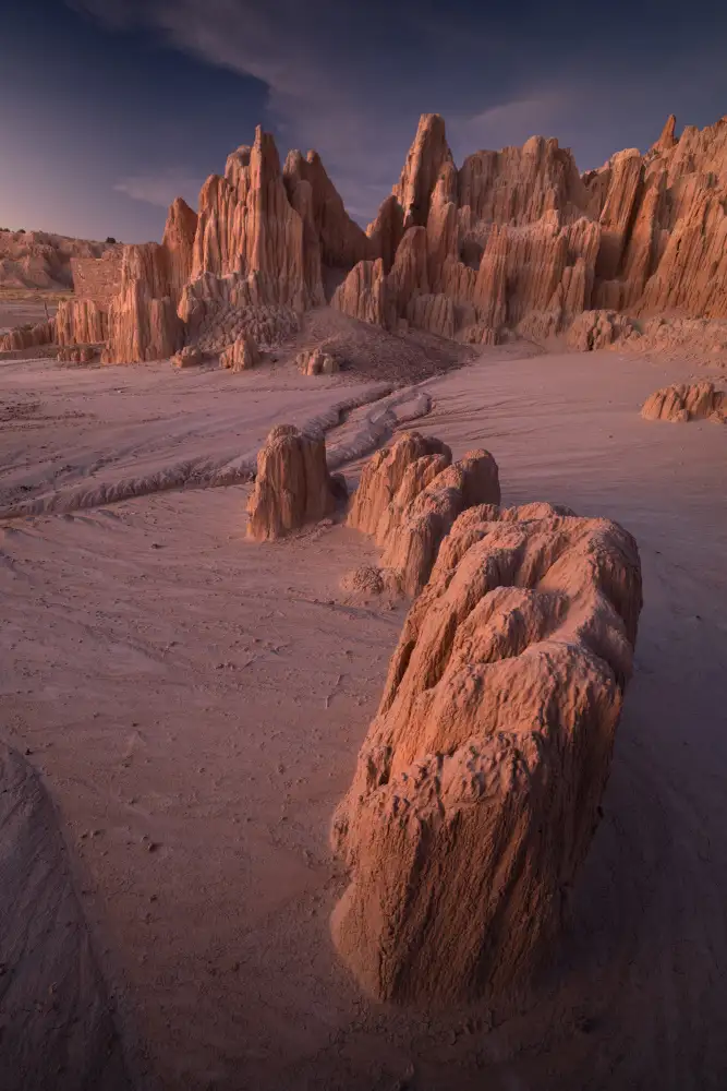 Nienartowicz, Karol: Bentonita Badlands III