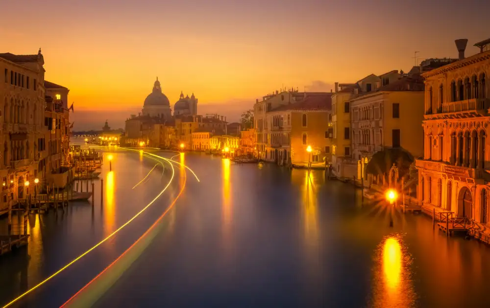 Yang, Jianping: Venecia al amanecer
